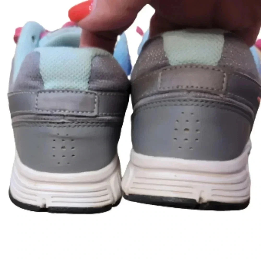 Nike Revolution Women's size 6.5 - Picture 3 of 6